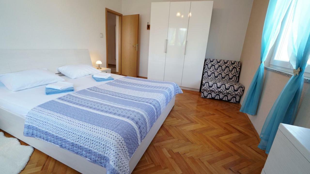 Apartment Ana Vinjerac Luaran gambar