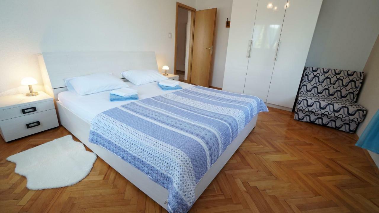 Apartment Ana Vinjerac Luaran gambar